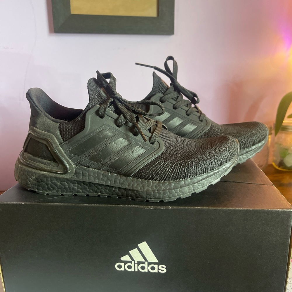 Adidas Women’s Ultraboost 20 W Black Size 6.5